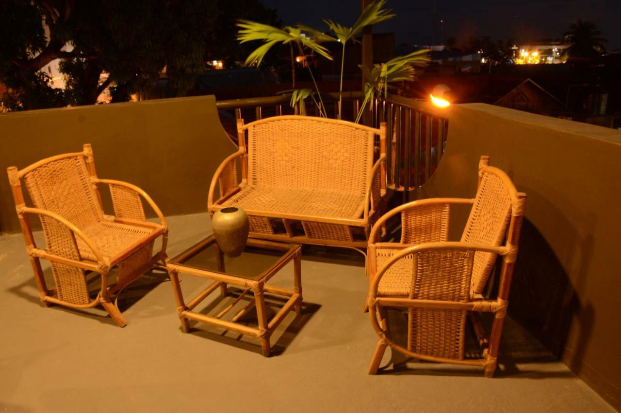 Hostal Casa Blanca Tarapoto Exterior photo